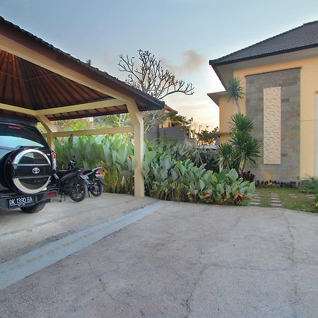 Villa Damai Jimbaran Oda fotoğraf