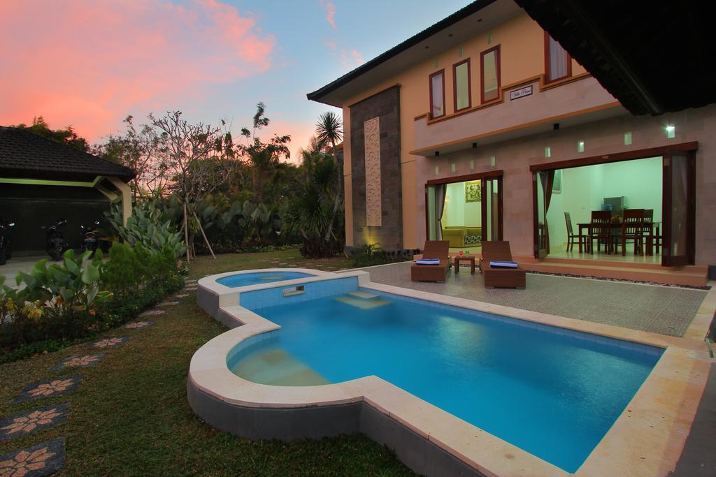 Villa Damai Jimbaran Oda fotoğraf